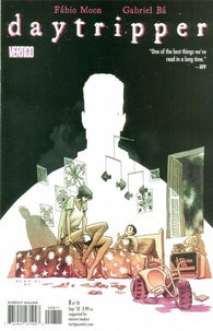 Daytripper #8 by Vertigo Comics