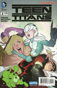 Teen Titans #2 by DC Comics